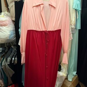 Vintage vanity fair Two-Tone Pink & Red Button-Front robe